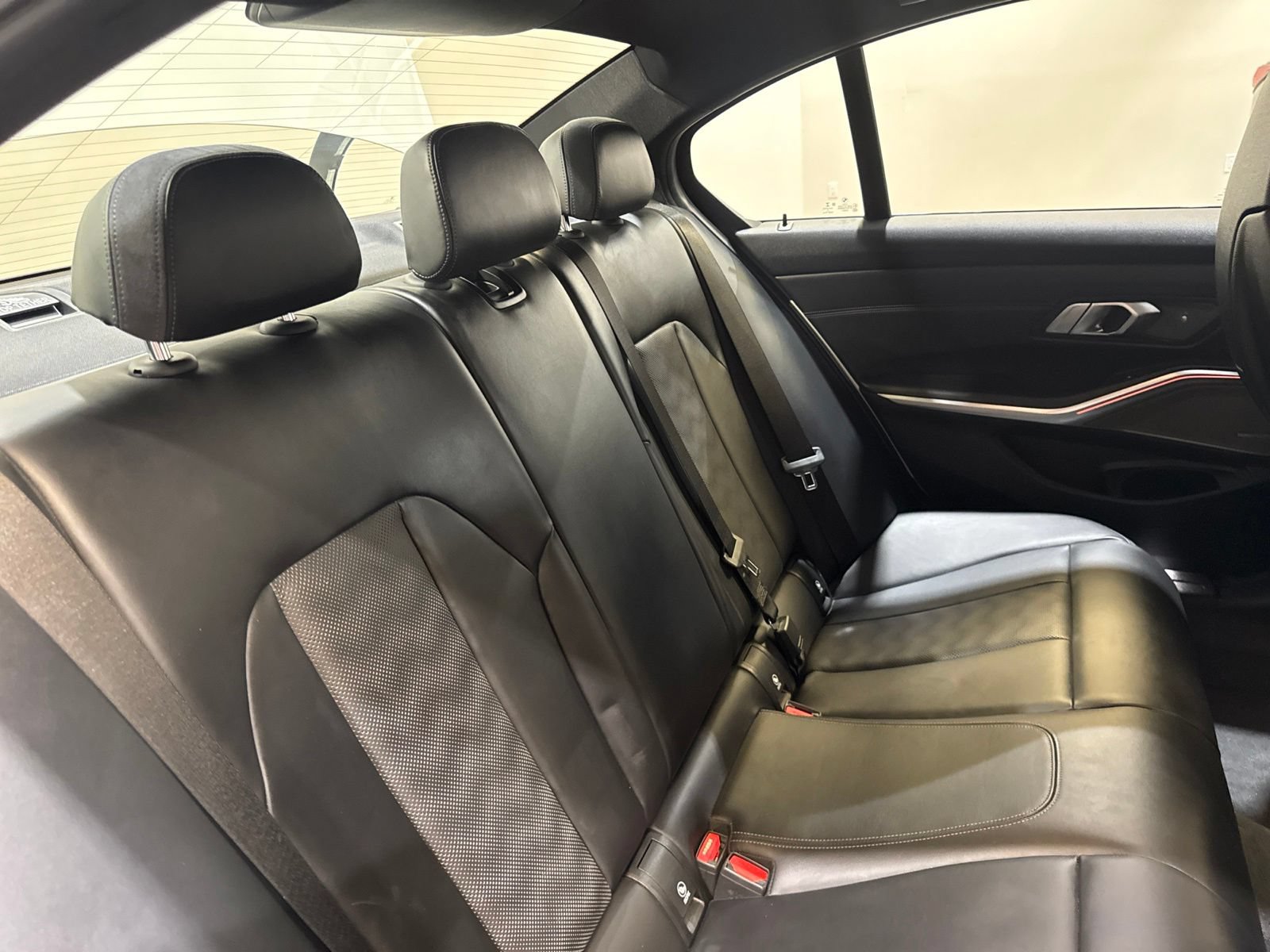 Used 2022 BMW M3 w/ Executive Package RWD image 40