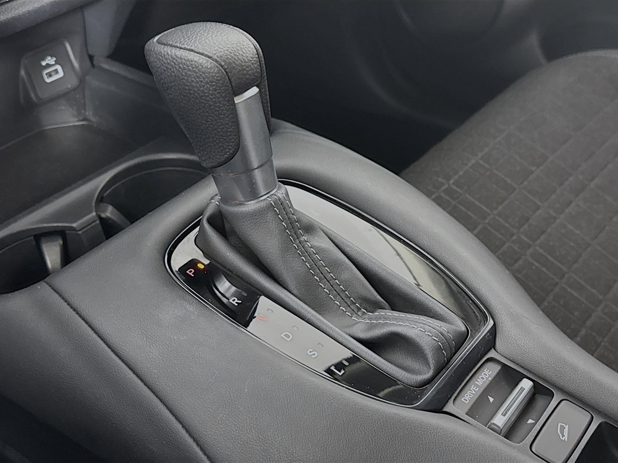 Certified 2023 Honda HR-V LX image 16