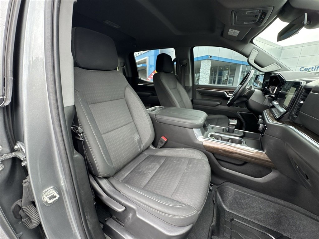 Used 2023 Chevrolet Silverado 1500 RST image 15