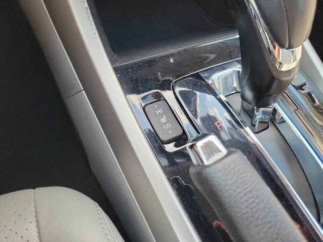 Certified 2017 Honda Accord EX-L image 24