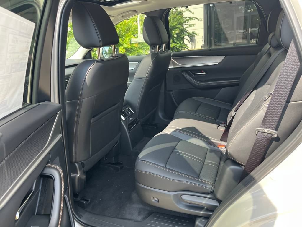 New 2025 MAZDA CX-90 3.3 Turbo w/ Preferred Package image 24
