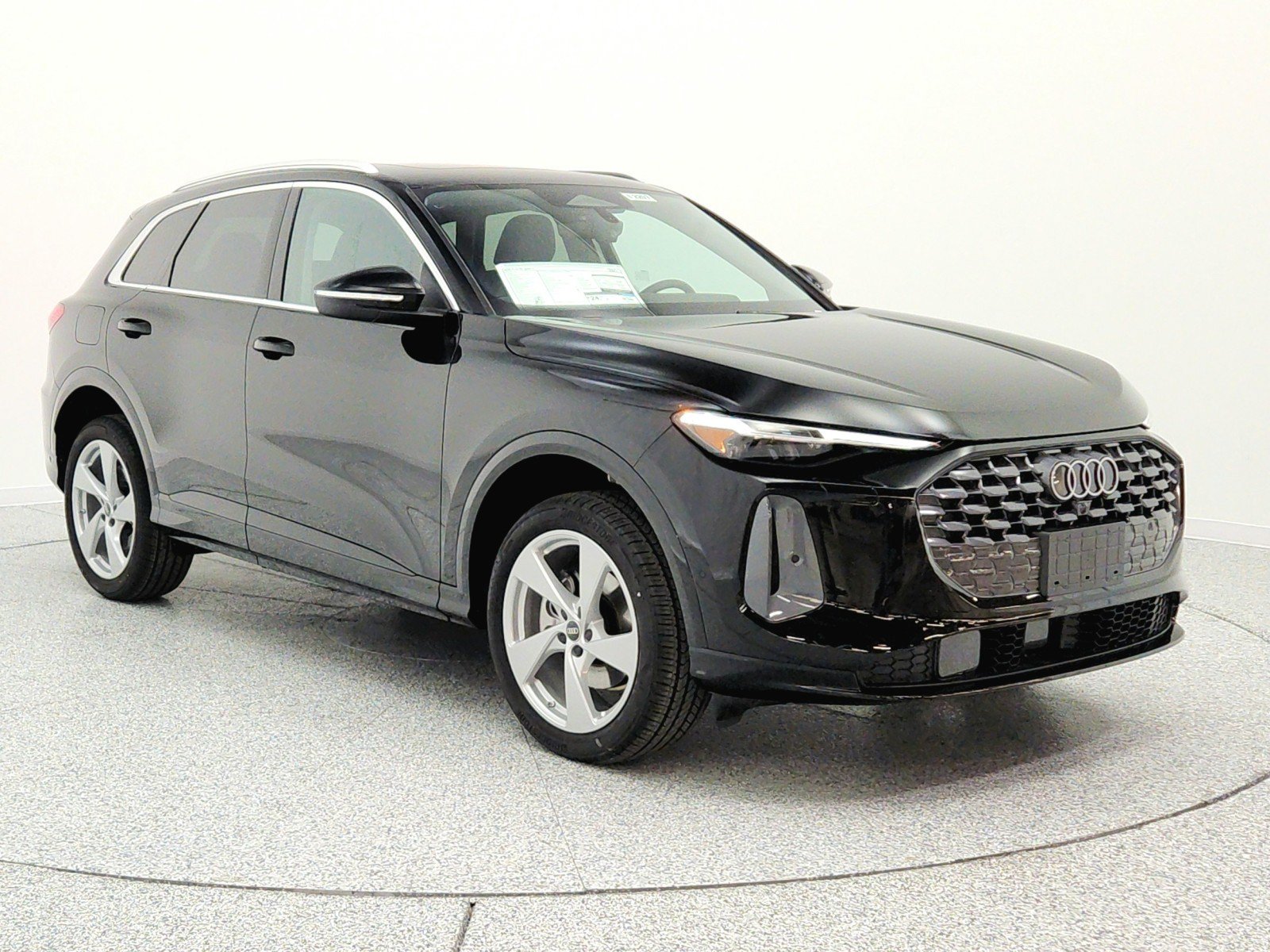 New 2026 Audi Q5 Premium Plus AWD/4WD image 3