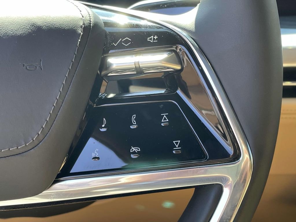 New 2025 Cadillac Escalade IQ Sport 2 w/ LPO, ONYX Package image 24