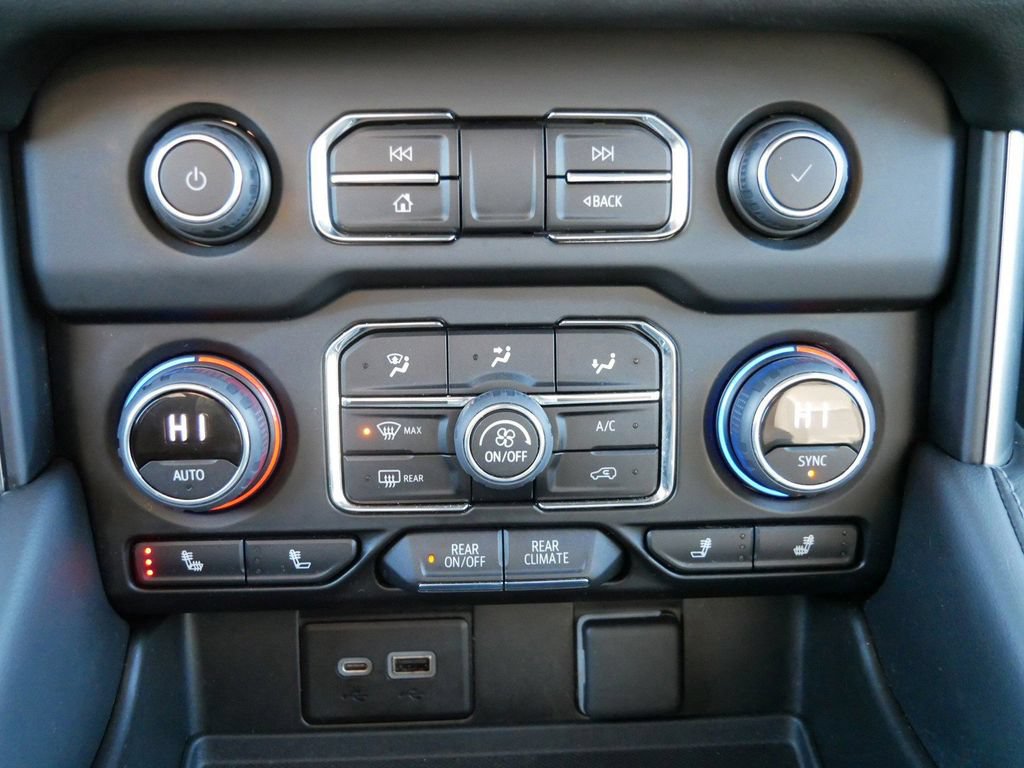 Used 2022 Chevrolet Tahoe Z71 AWD/4WD image 22