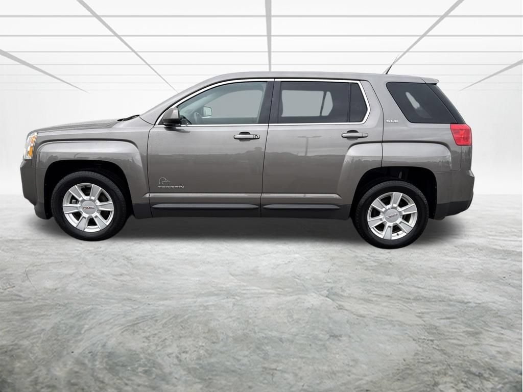 Used 2011 GMC Terrain SLE AWD/4WD image 2