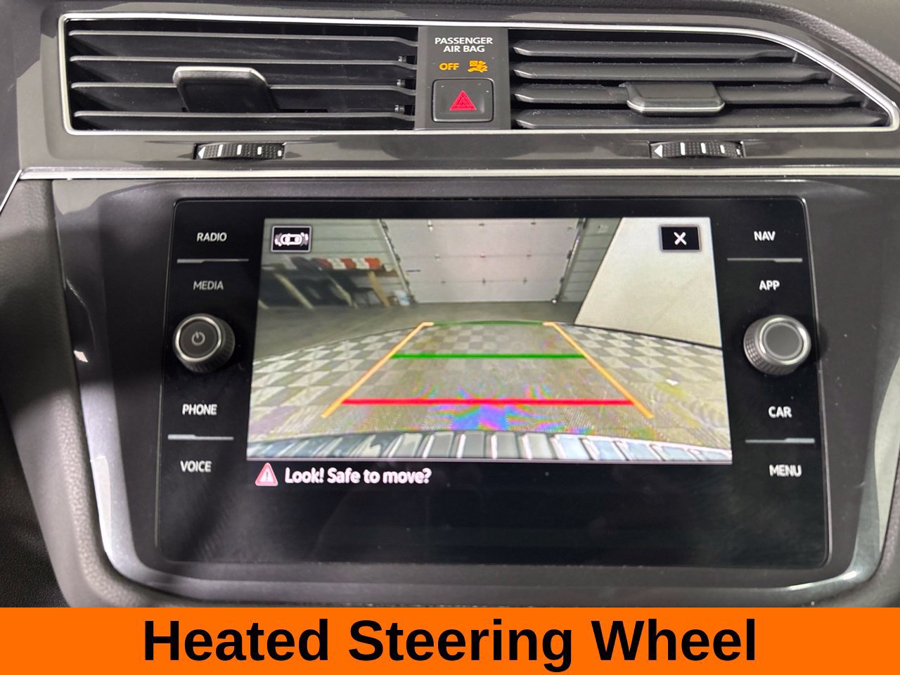 Used 2024 Volkswagen Tiguan SEL R-Line AWD/4WD image 18