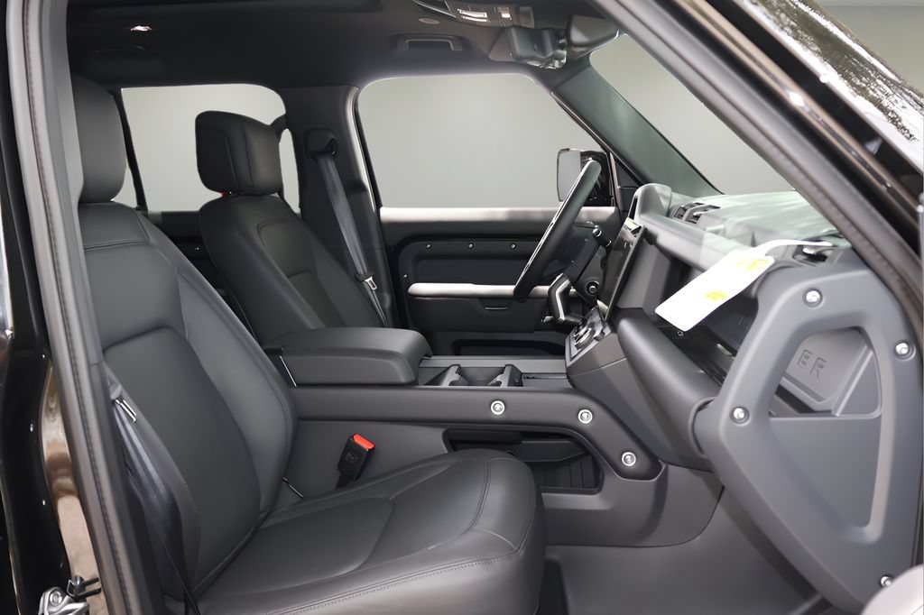 New 2026 Land Rover Defender 130 S AWD/4WD image 18