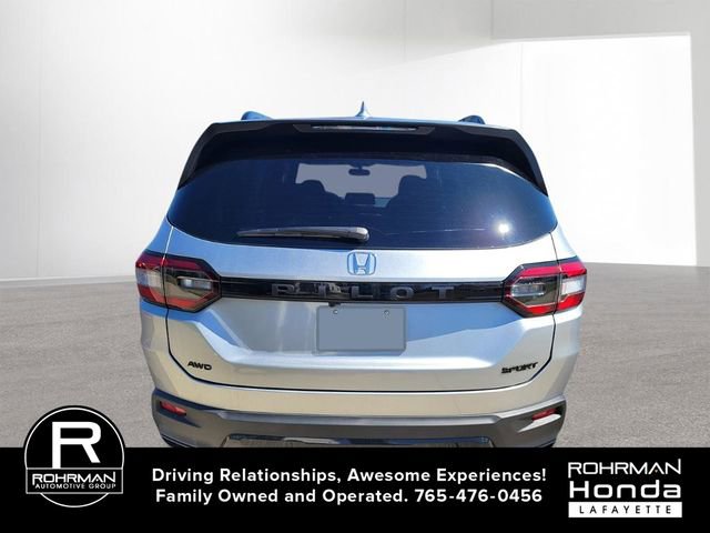 New 2026 Honda Pilot Sport image 4