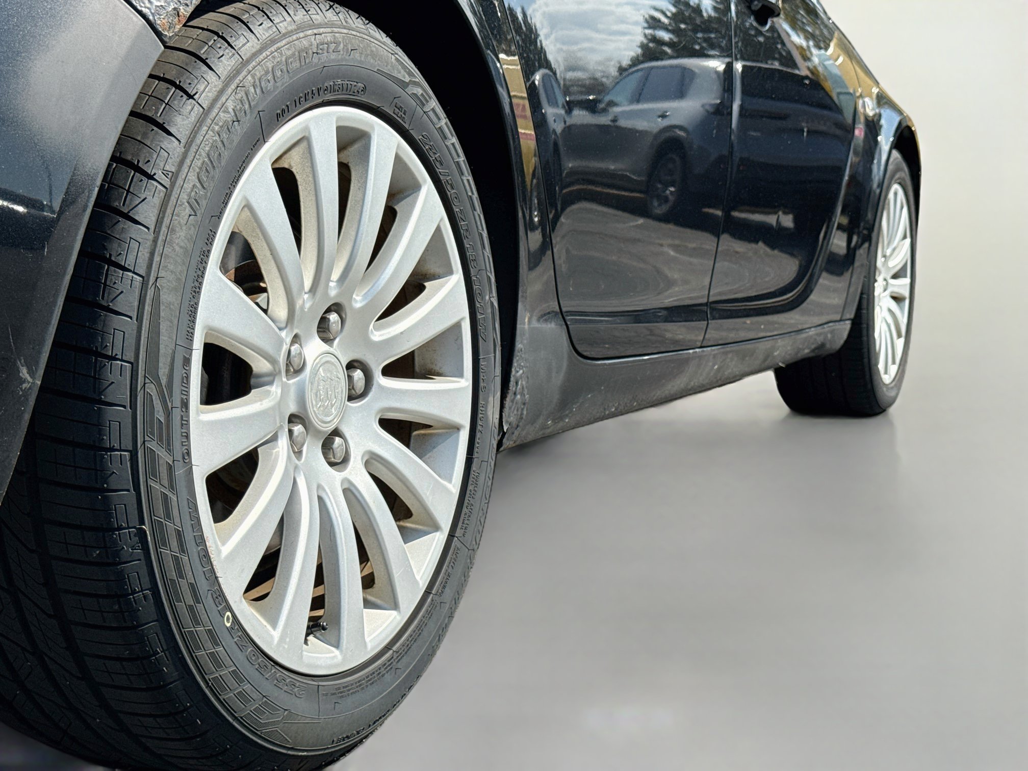Used 2011 Buick Regal CXL Turbo w/ TO2 Preferred Equipment Group FWD image 9