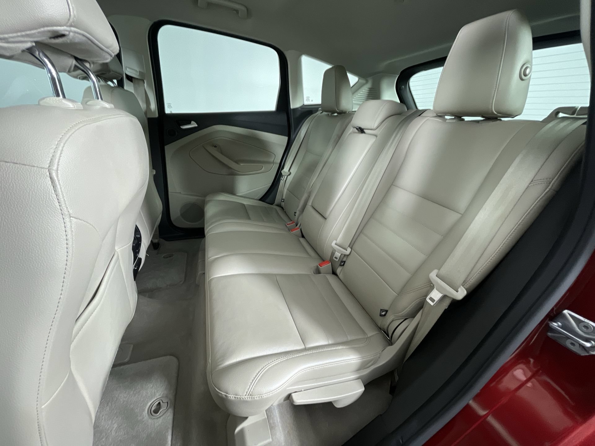 Used 2013 Ford C-MAX Energi SEL FWD image 23