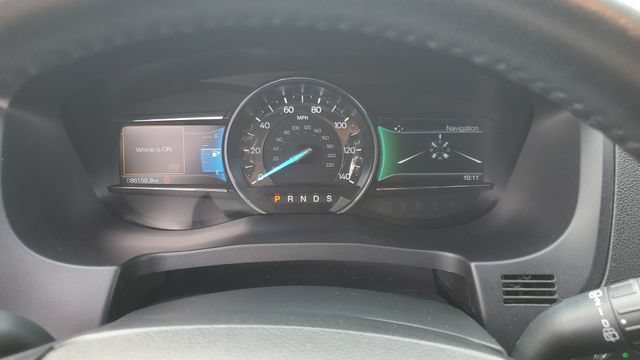 Used 2019 Ford Explorer XLT w/ Equipment Group 202A AWD/4WD image 12
