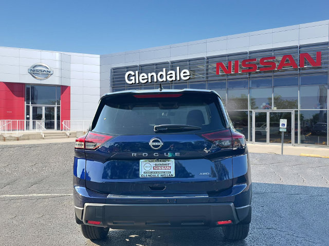 New 2026 Nissan Rogue SV AWD/4WD image 4