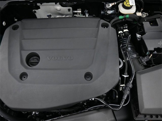 New 2026 Volvo XC40 B4 Plus w/ Protection Package Premier image 35