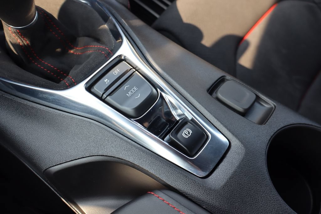 Used 2022 Chevrolet Camaro ZL1 RWD image 20