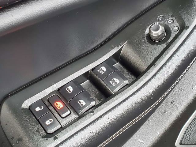 Used 2021 Jeep Grand Cherokee L Laredo w/ Luxury Tech Group I image 7