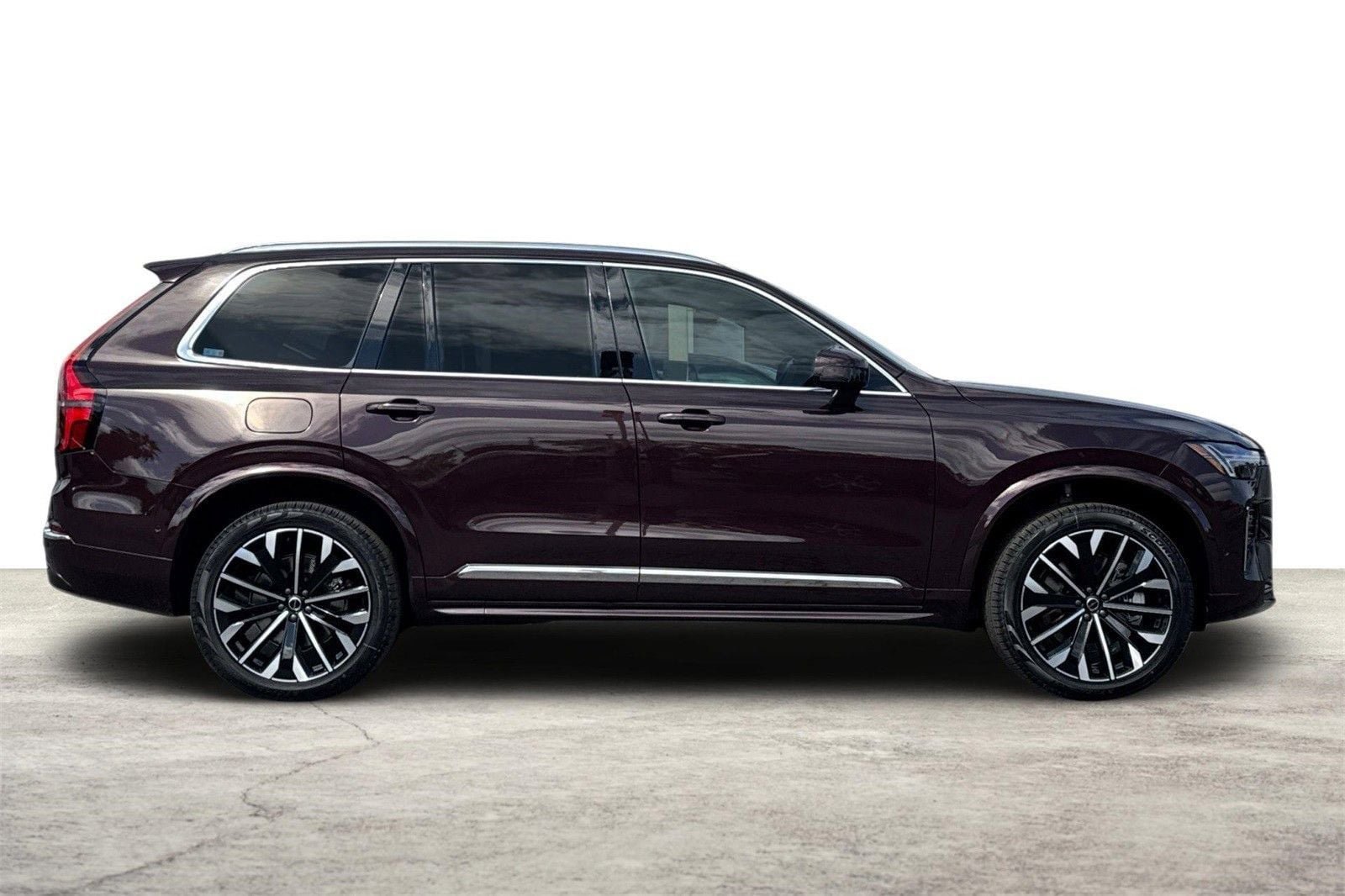 Used 2026 Volvo XC90 T8 Plus w/ Protection Package AWD/4WD image 11