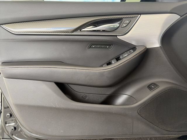 Used 2023 Cadillac CT5 V w/ Premium Package RWD image 22
