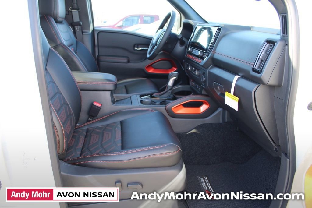 New 2025 Nissan Frontier PRO-4X w/ Pro Premium Package image 15