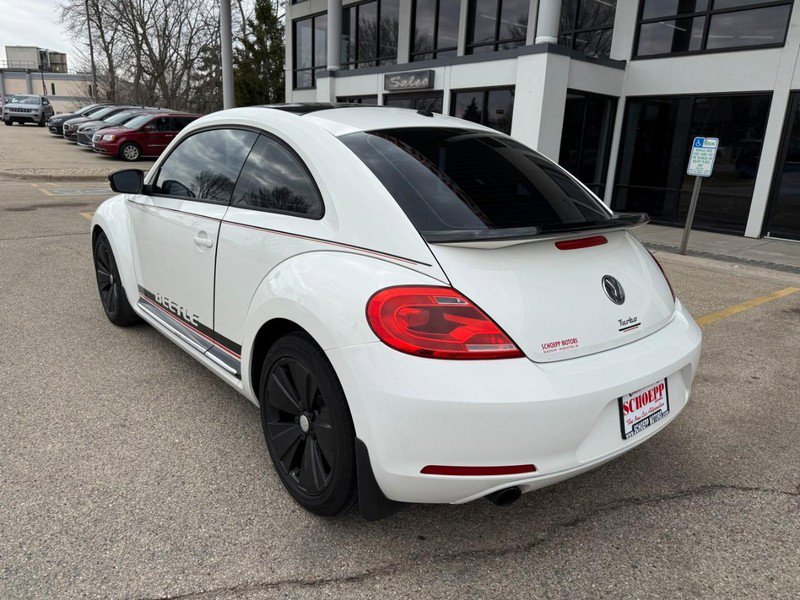 Used 2012 Volkswagen Beetle 2.0T FWD image 13