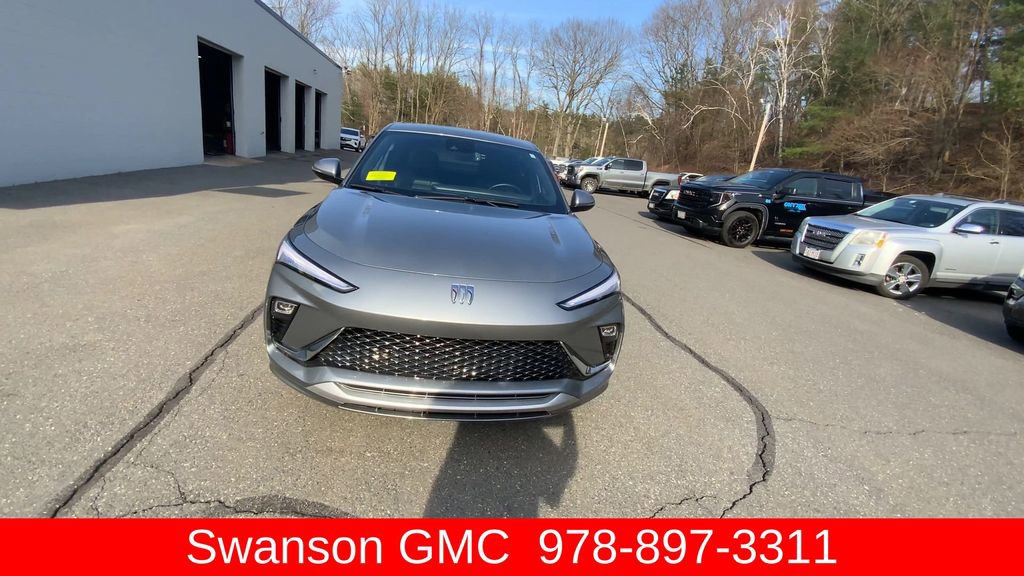 Used 2025 Buick Envista Avenir image 3