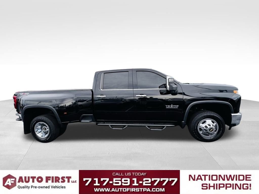 Used 2022 Chevrolet Silverado 3500 LTZ w/ LTZ Texas Edition image 2