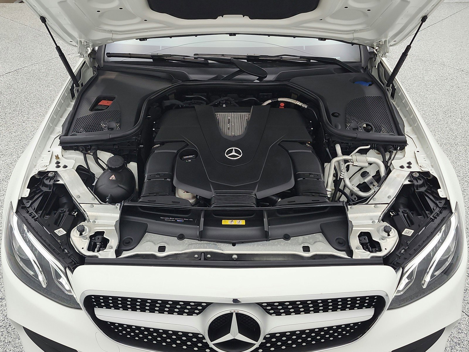 Used 2018 Mercedes-Benz E 400 Cabriolet image 28