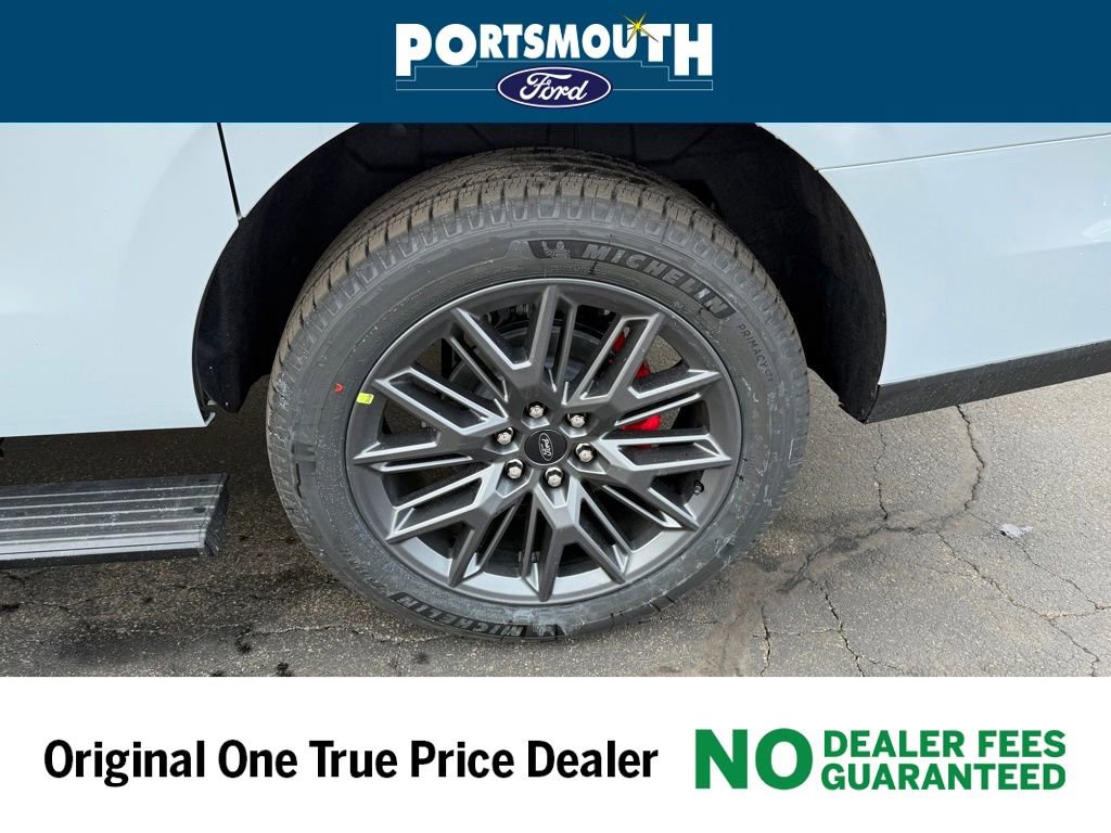 New 2025 Ford Expedition Max Platinum w/ Stealth Performance Package image 23