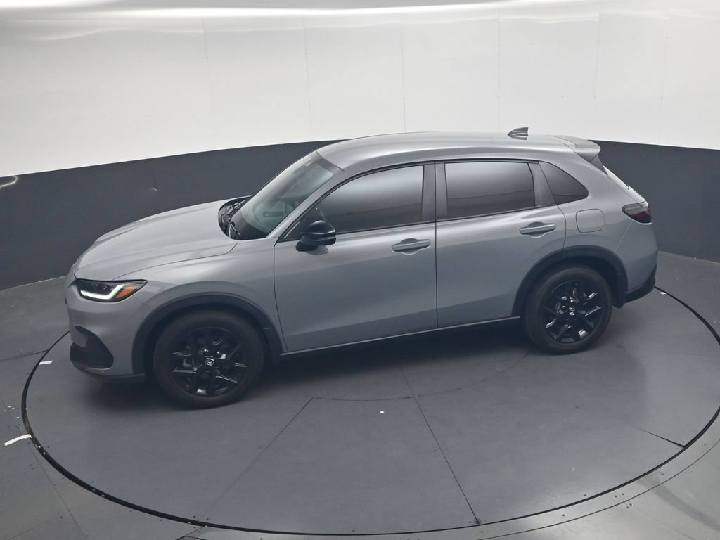 Certified 2025 Honda HR-V Sport image 29