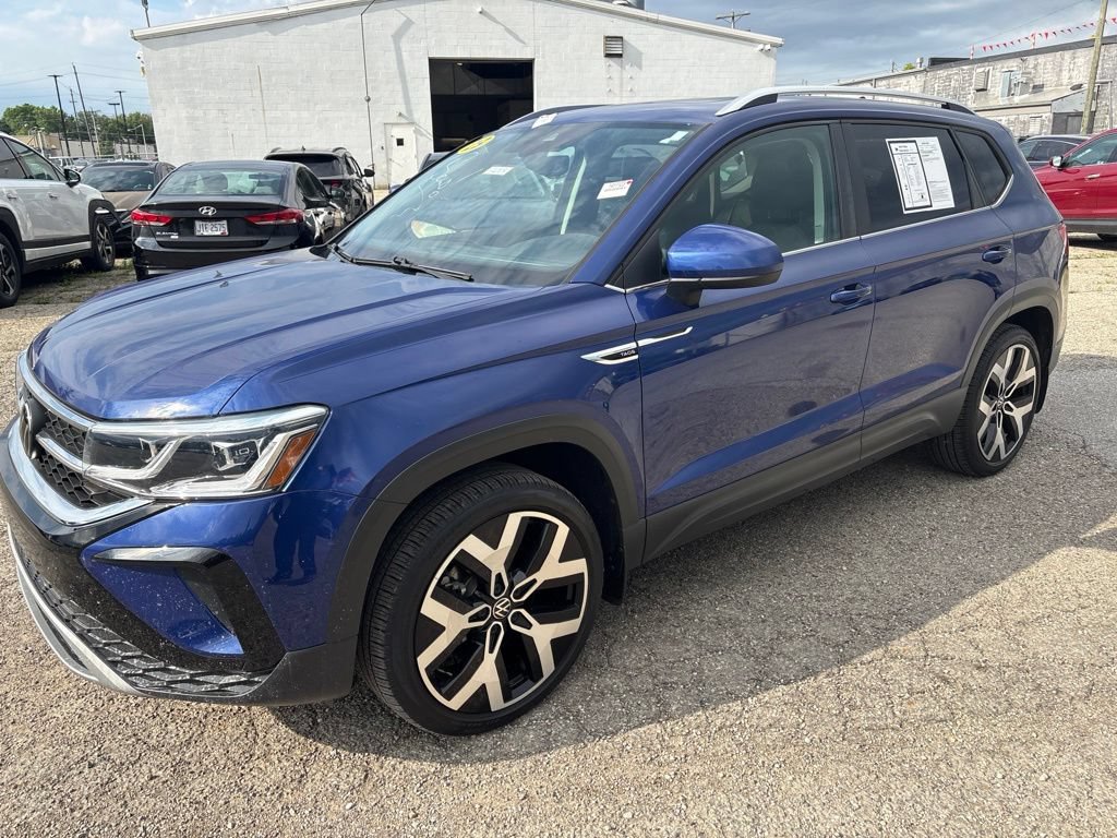 Used 2023 Volkswagen Taos SEL AWD/4WD video 1