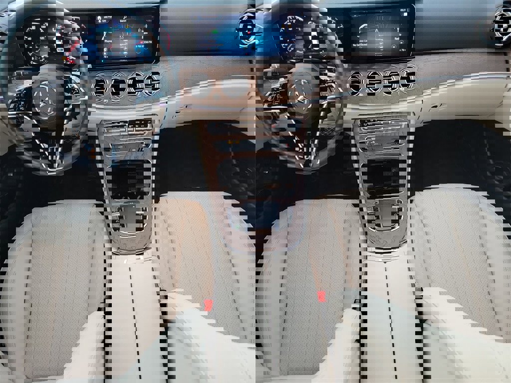 Used 2023 Mercedes-Benz E 350 Sedan image 14