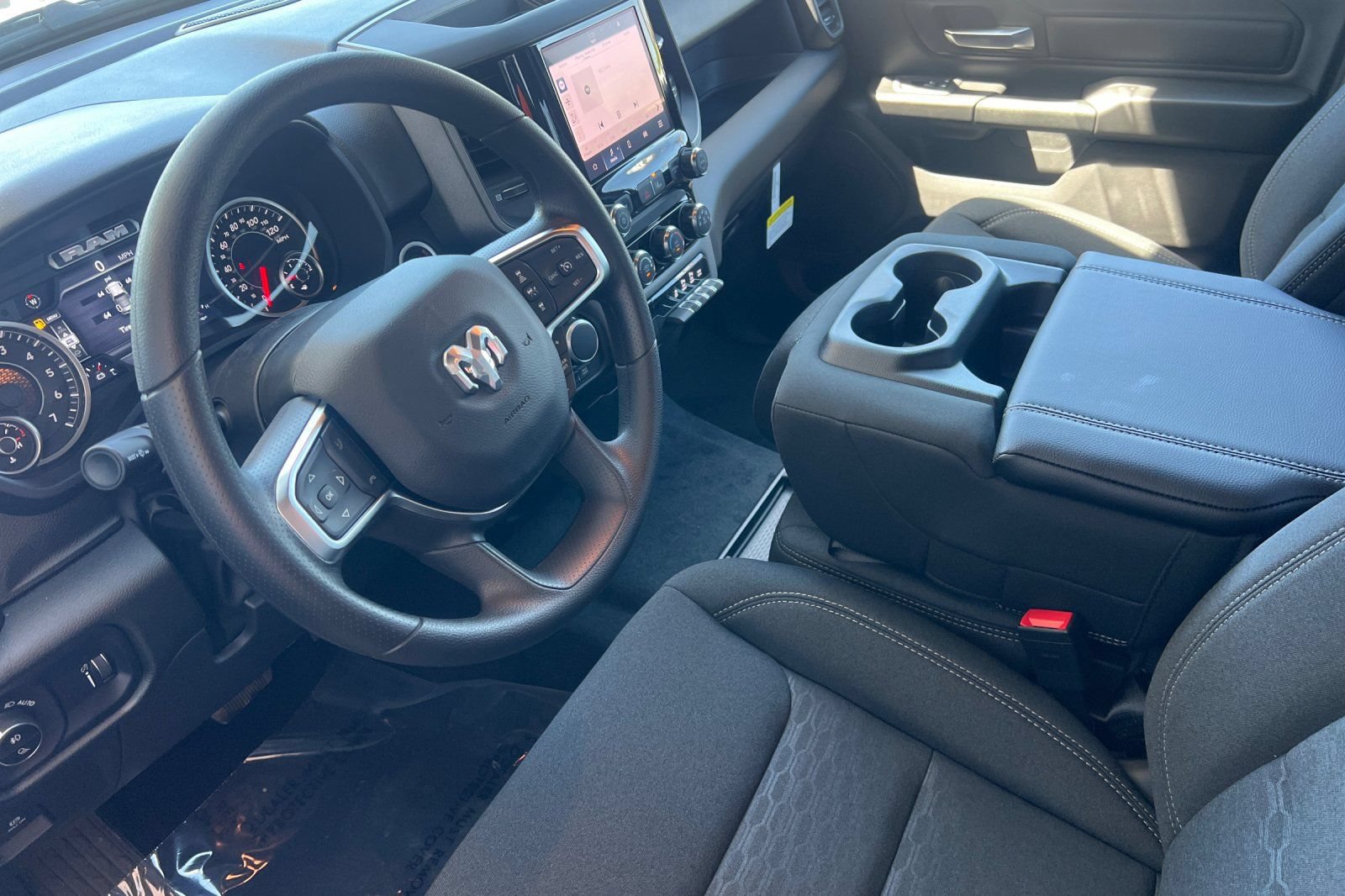 New 2026 RAM 1500 Warlock AWD/4WD image 9