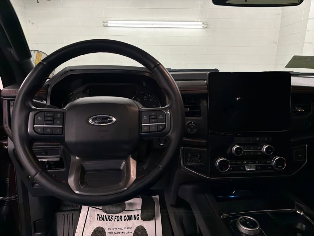 Certified 2023 Ford Expedition Limited image 9