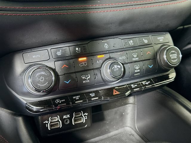 Used 2024 Dodge Durango GT RWD image 18