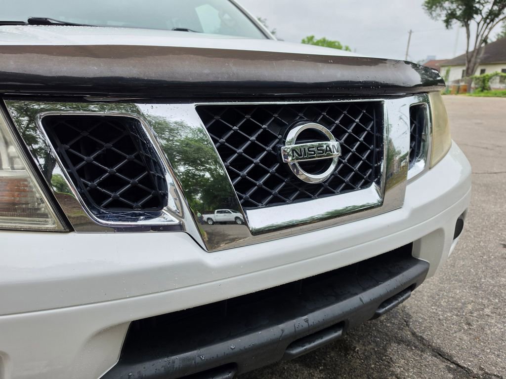 Used 2017 Nissan Frontier SV RWD image 18