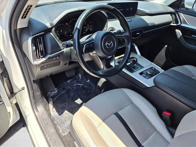 Used 2024 MAZDA CX-90 Plug-In Hybrid w/ Preferred AWD/4WD image 11