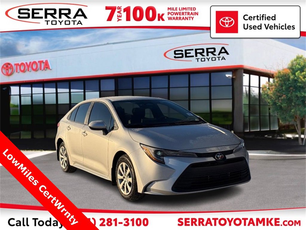 Used 2025 Toyota Corolla LE image 1