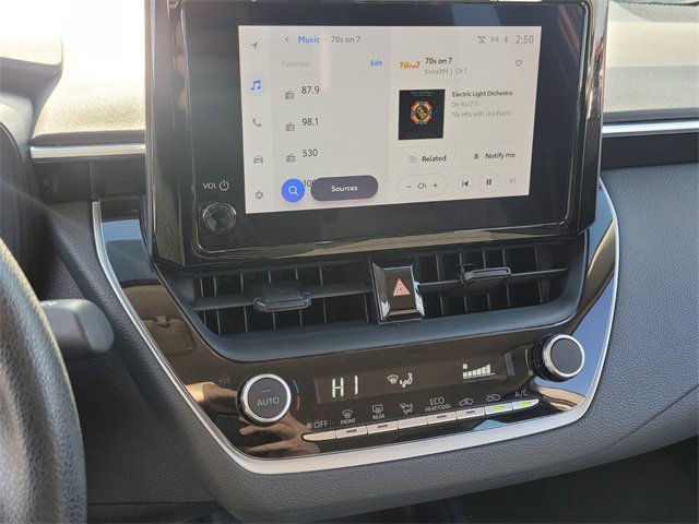 Used 2024 Toyota Corolla LE image 18