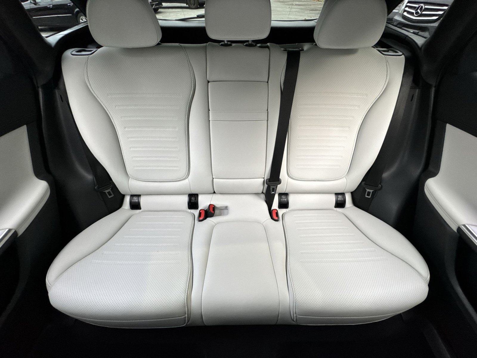 Certified 2024 Mercedes-Benz GLC 300 4MATIC image 15