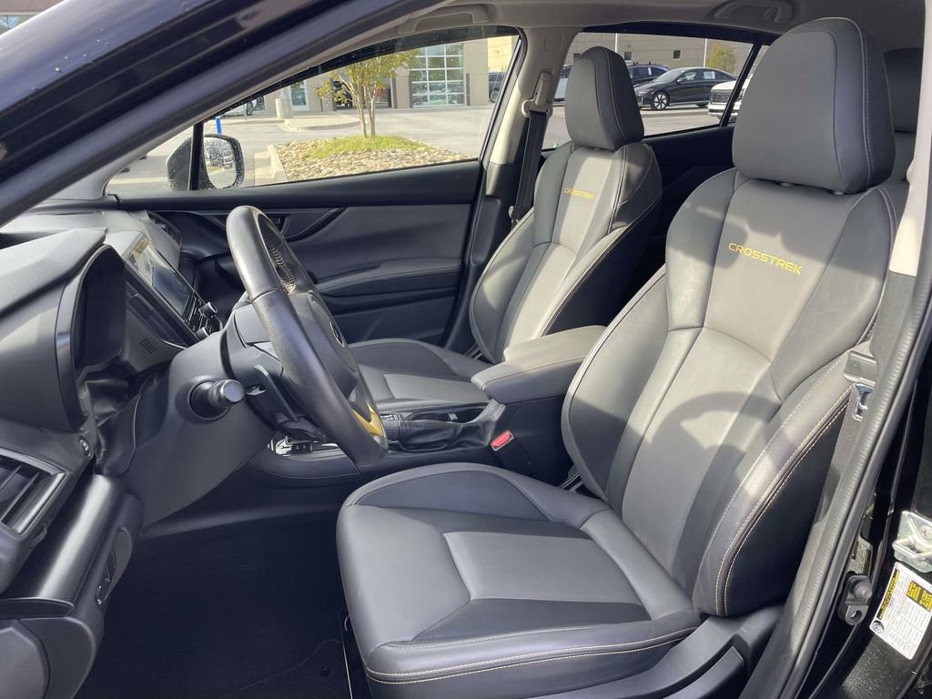 Used 2022 Subaru Crosstrek 2.5i Sport w/ Moonroof Package image 8