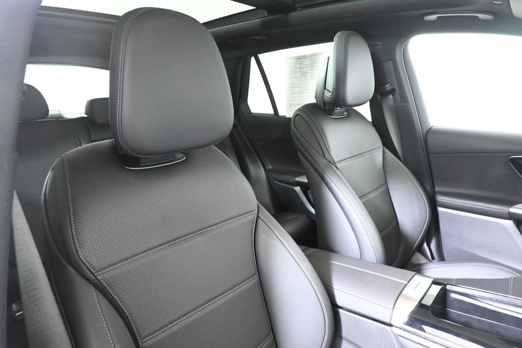 Certified 2026 Mercedes-Benz GLC 300 4MATIC image 33