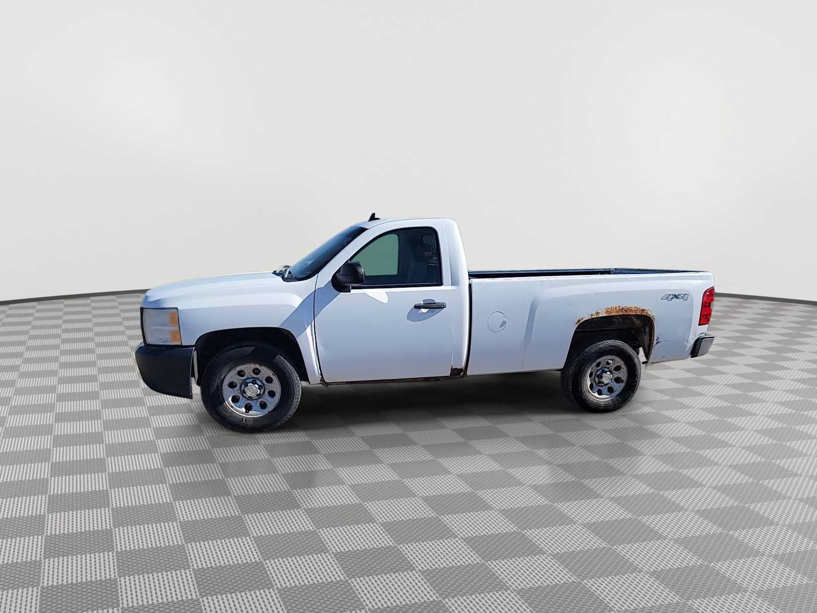 Used 2007 Chevrolet Silverado 1500 W/T AWD/4WD image 4