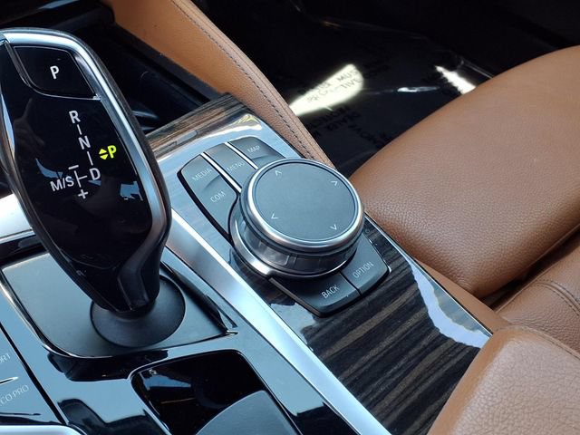Used 2018 BMW 540i RWD image 18