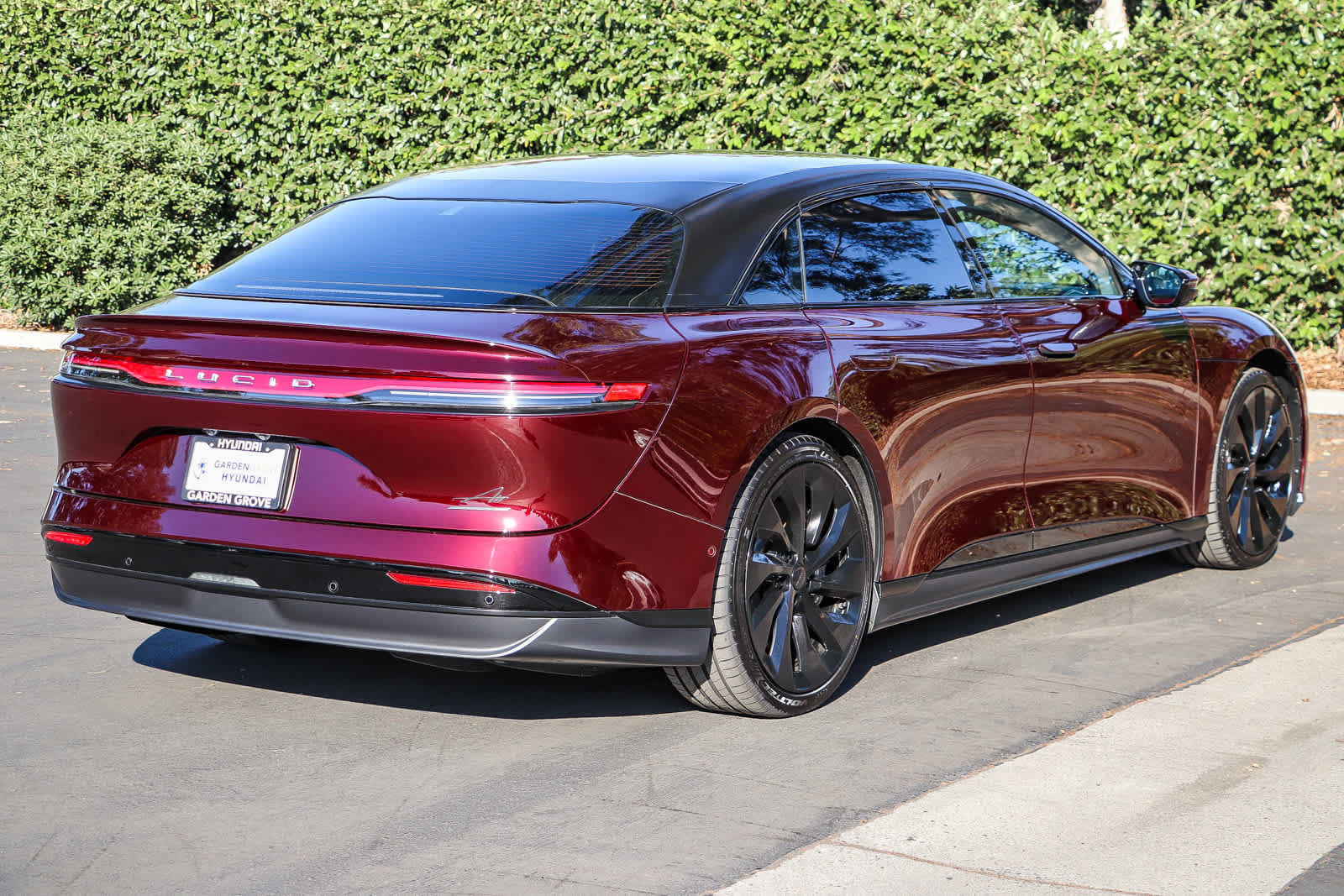 Used 2023 Lucid Air Touring AWD/4WD image 6