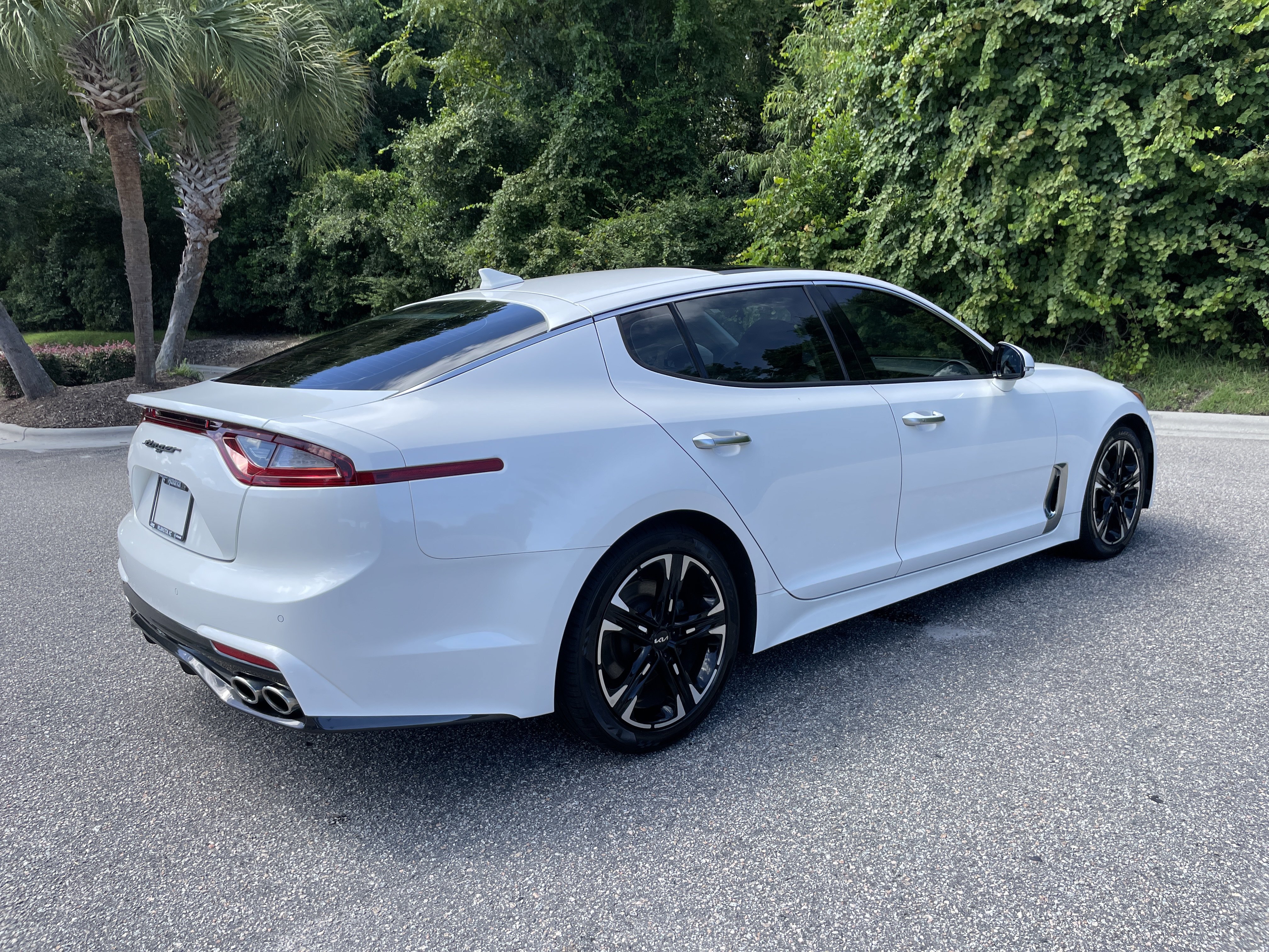 Used 2018 Kia Stinger Premium RWD image 9