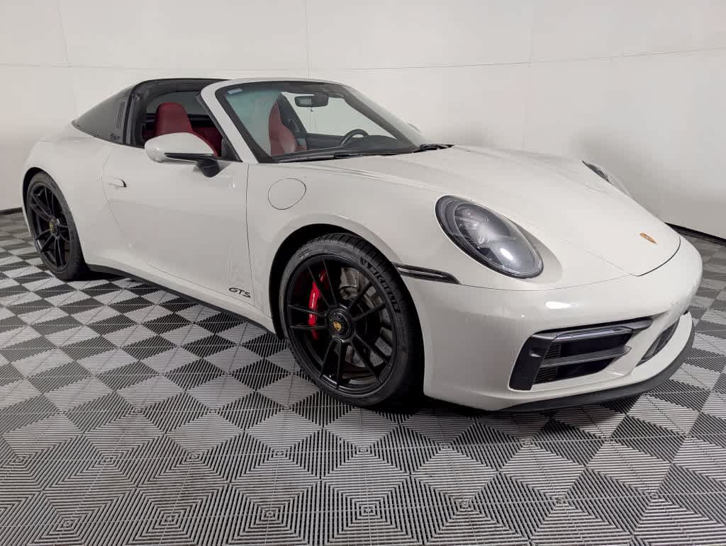 Used 2022 Porsche 911 Targa 4 GTS AWD/4WD image 9
