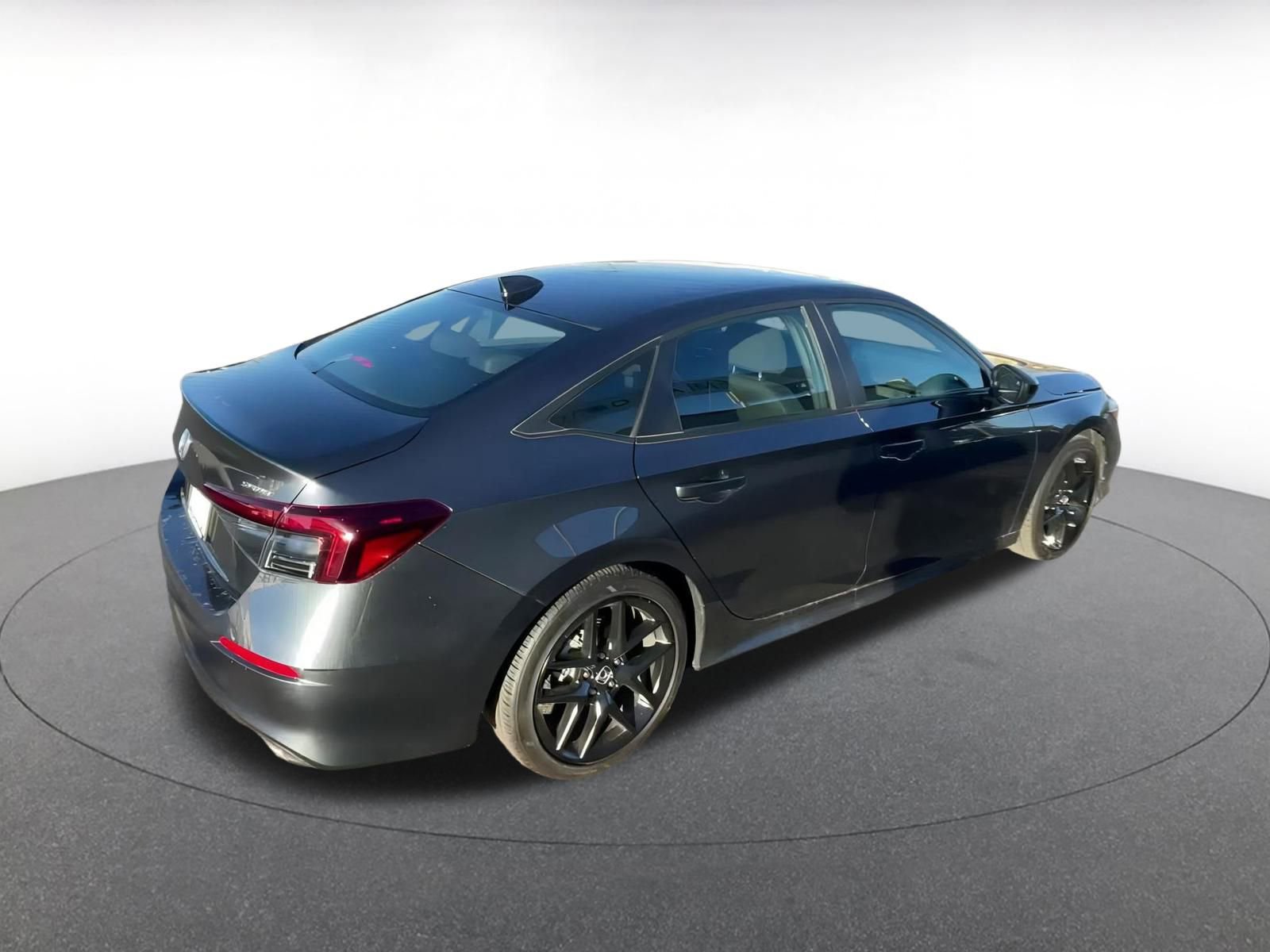 Used 2025 Honda Civic Sport image 12