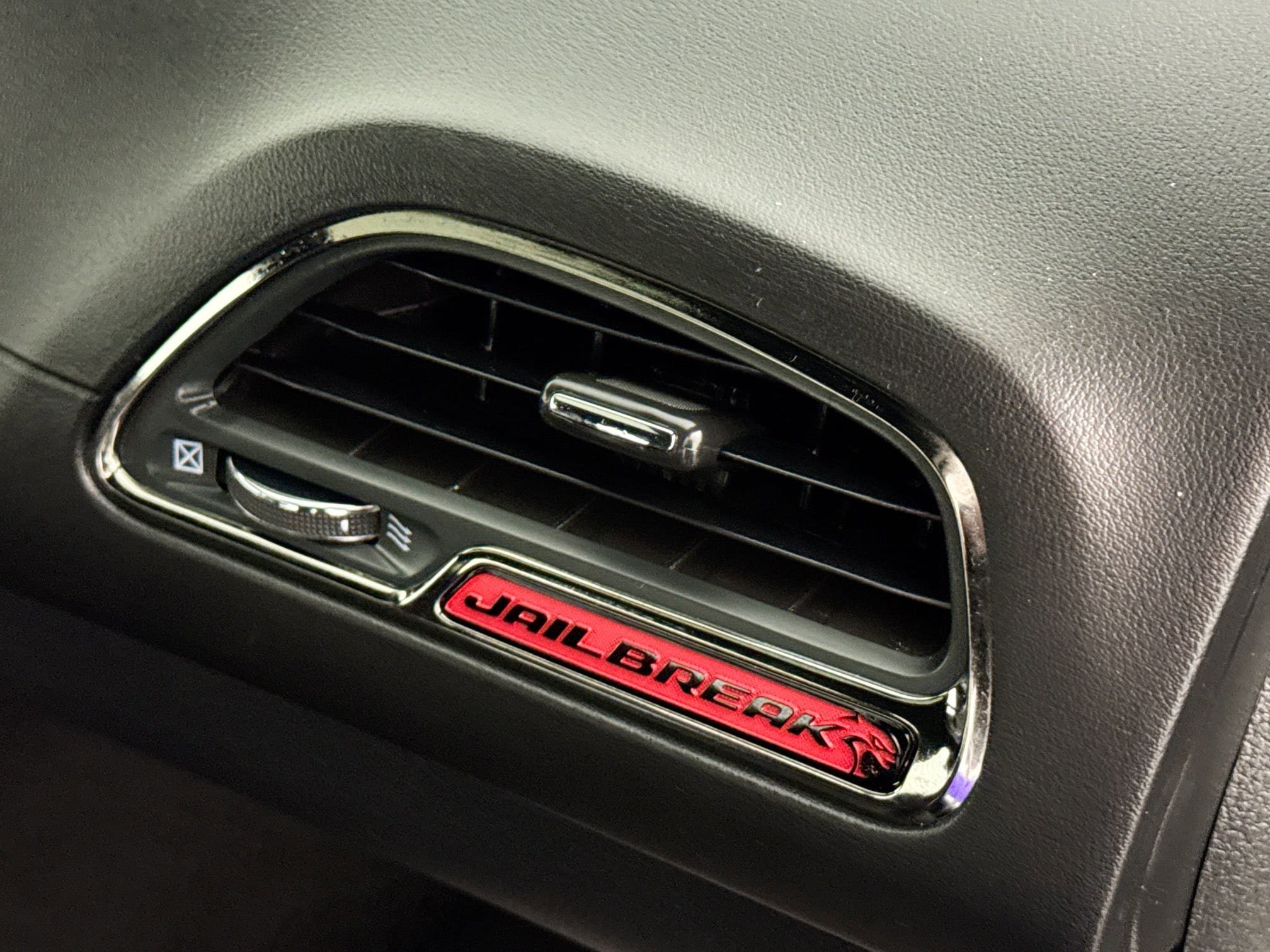 Used 2023 Dodge Challenger SRT Hellcat w/ Driver Convenience Group image 34
