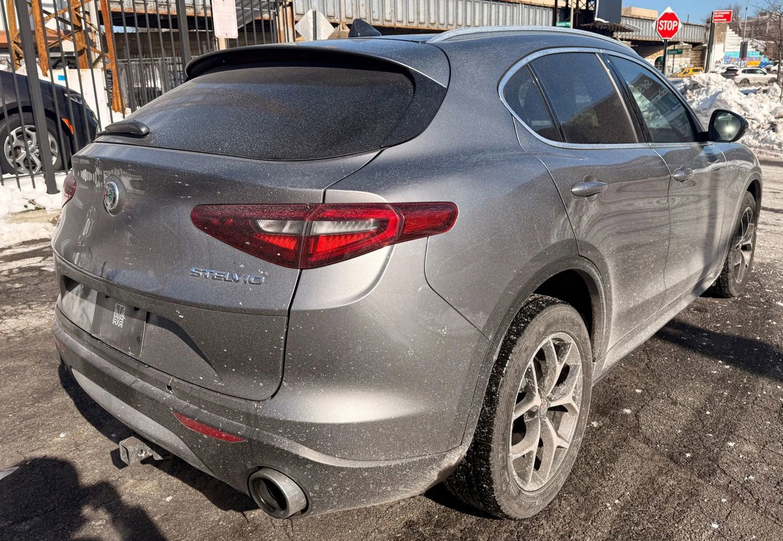Used 2019 Alfa Romeo Stelvio Ti image 5