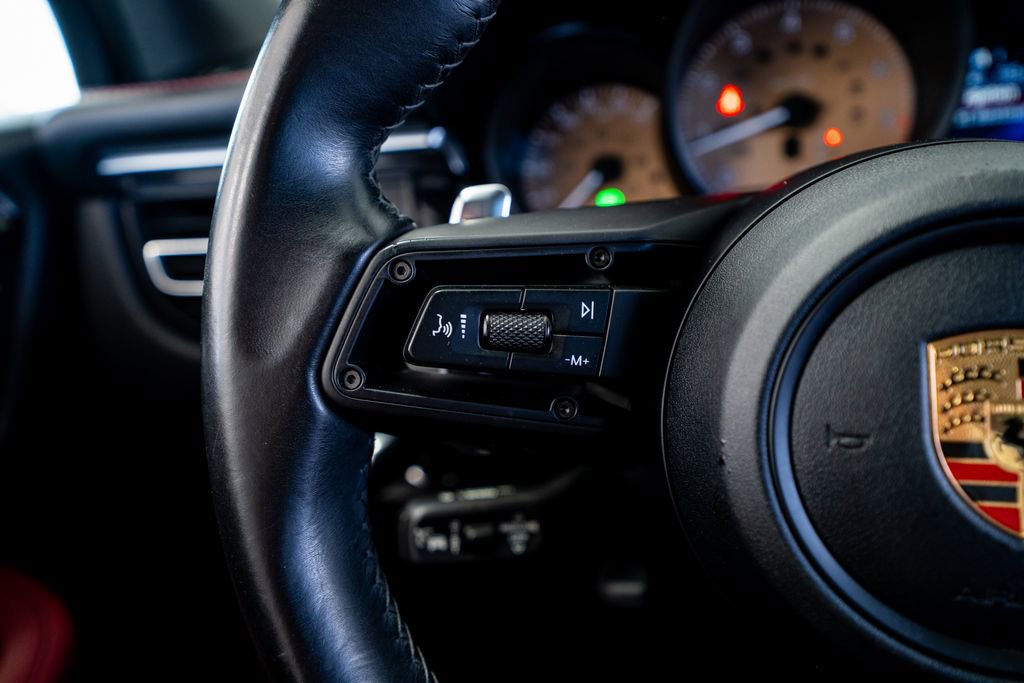 Used 2023 Porsche Macan S image 38