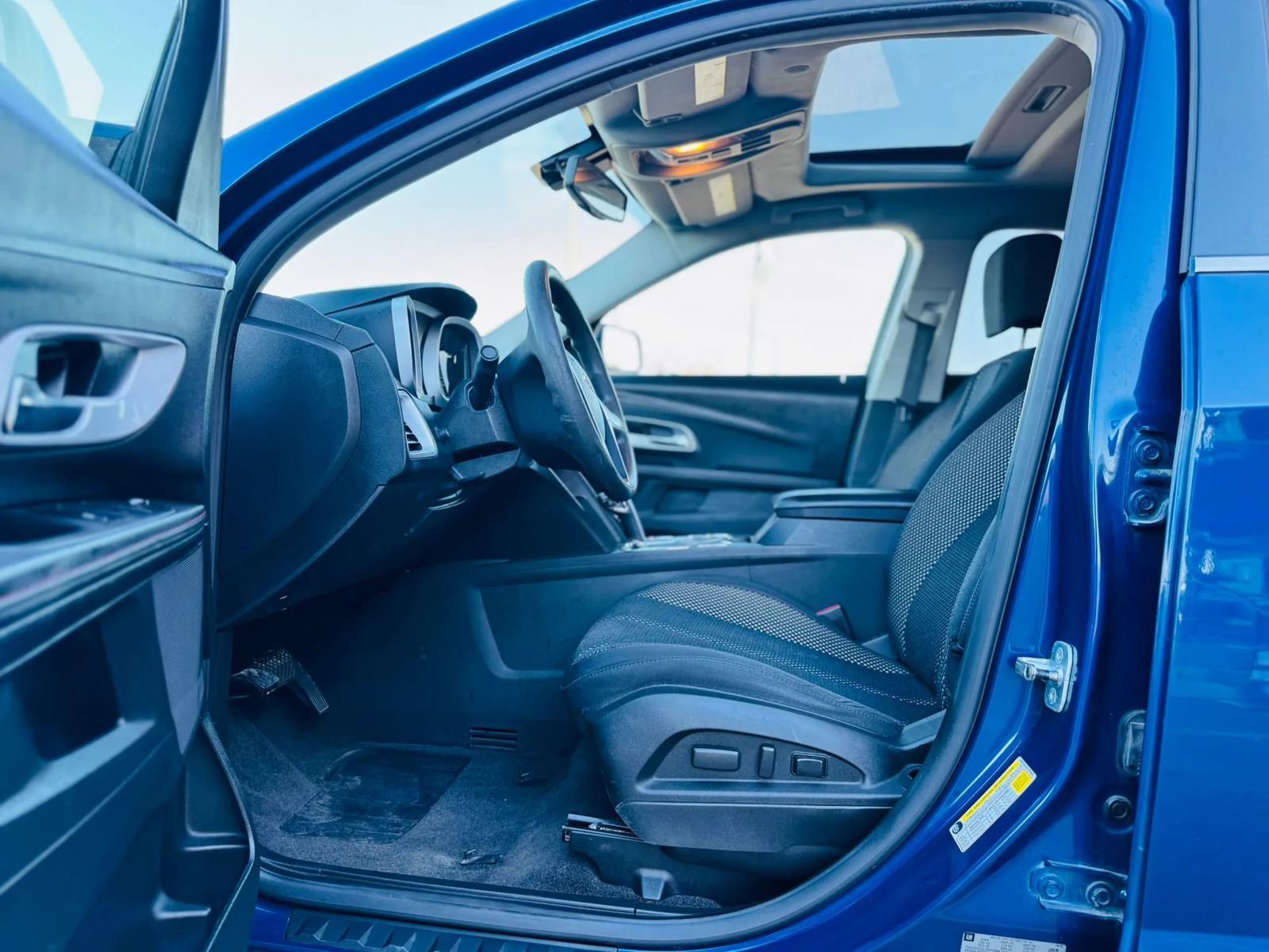 Used 2010 Chevrolet Equinox LT image 10